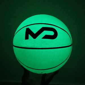 Glow in the dark basketbal